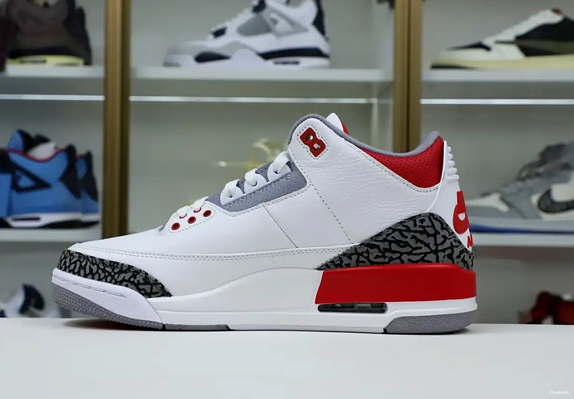 JORDAN 3RETRO